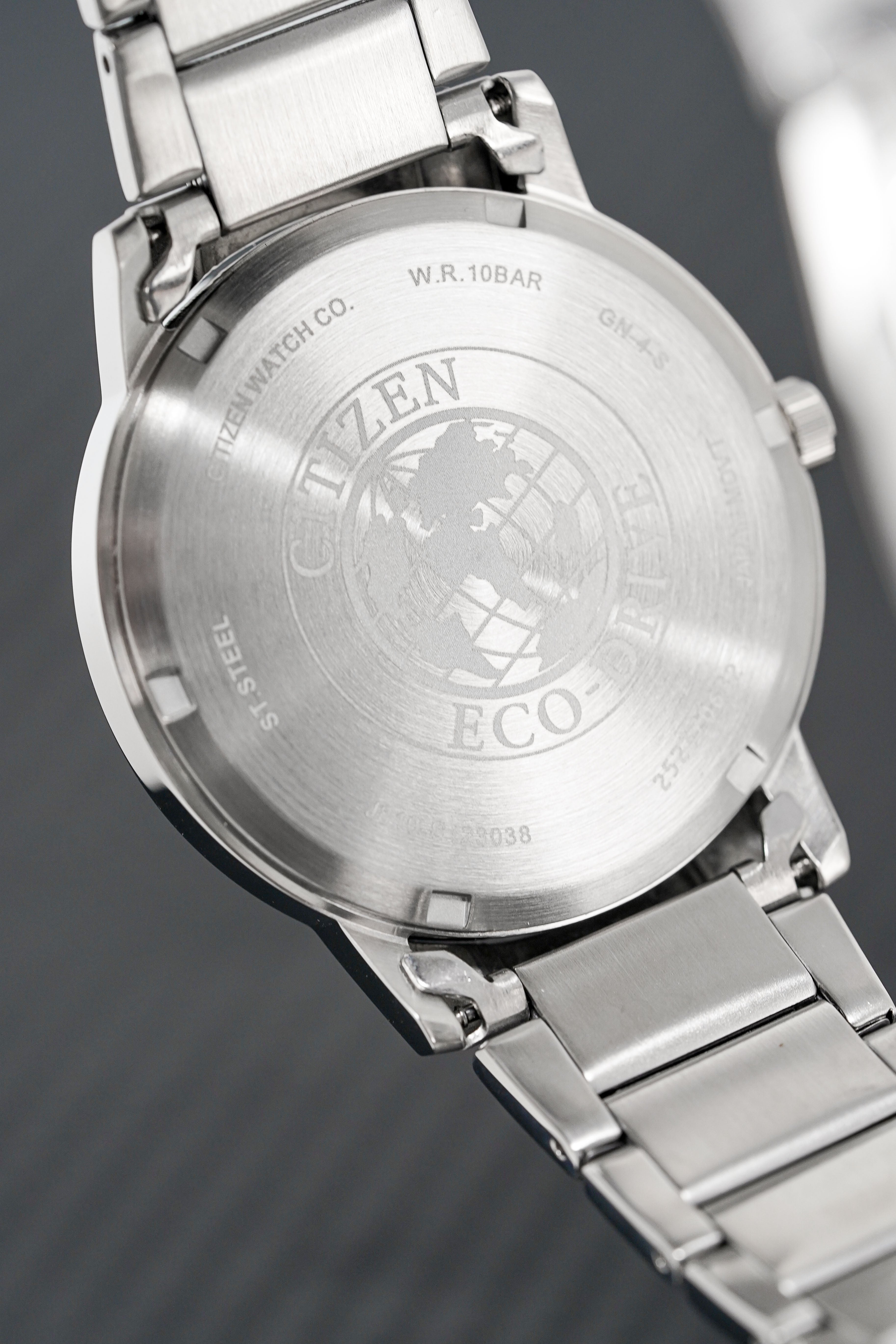 Citizen Men's Watch Eco-Drive White