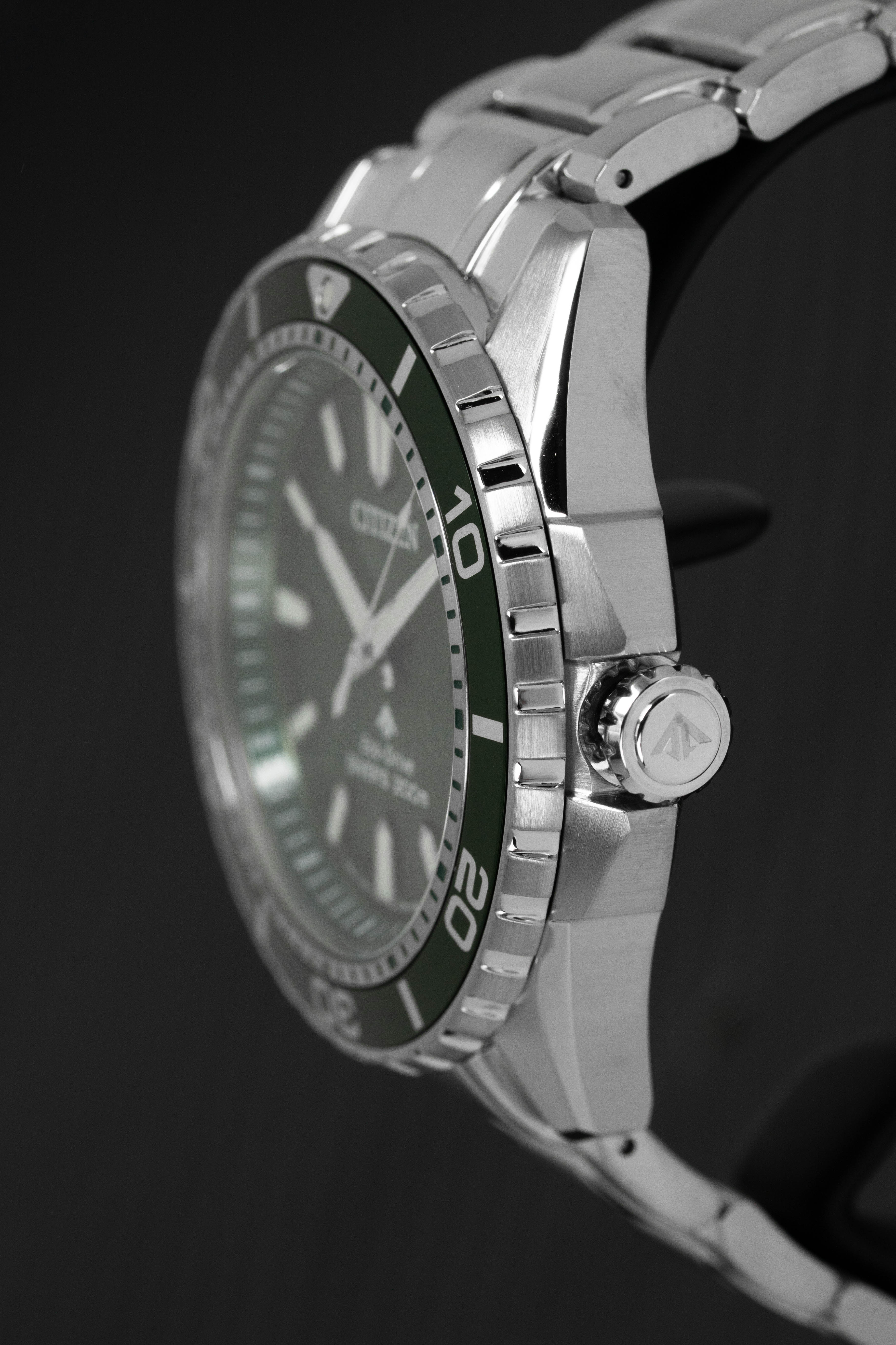Citizen Men's Watch Eco-Drive Dive Stainless Steel Bracelet Green