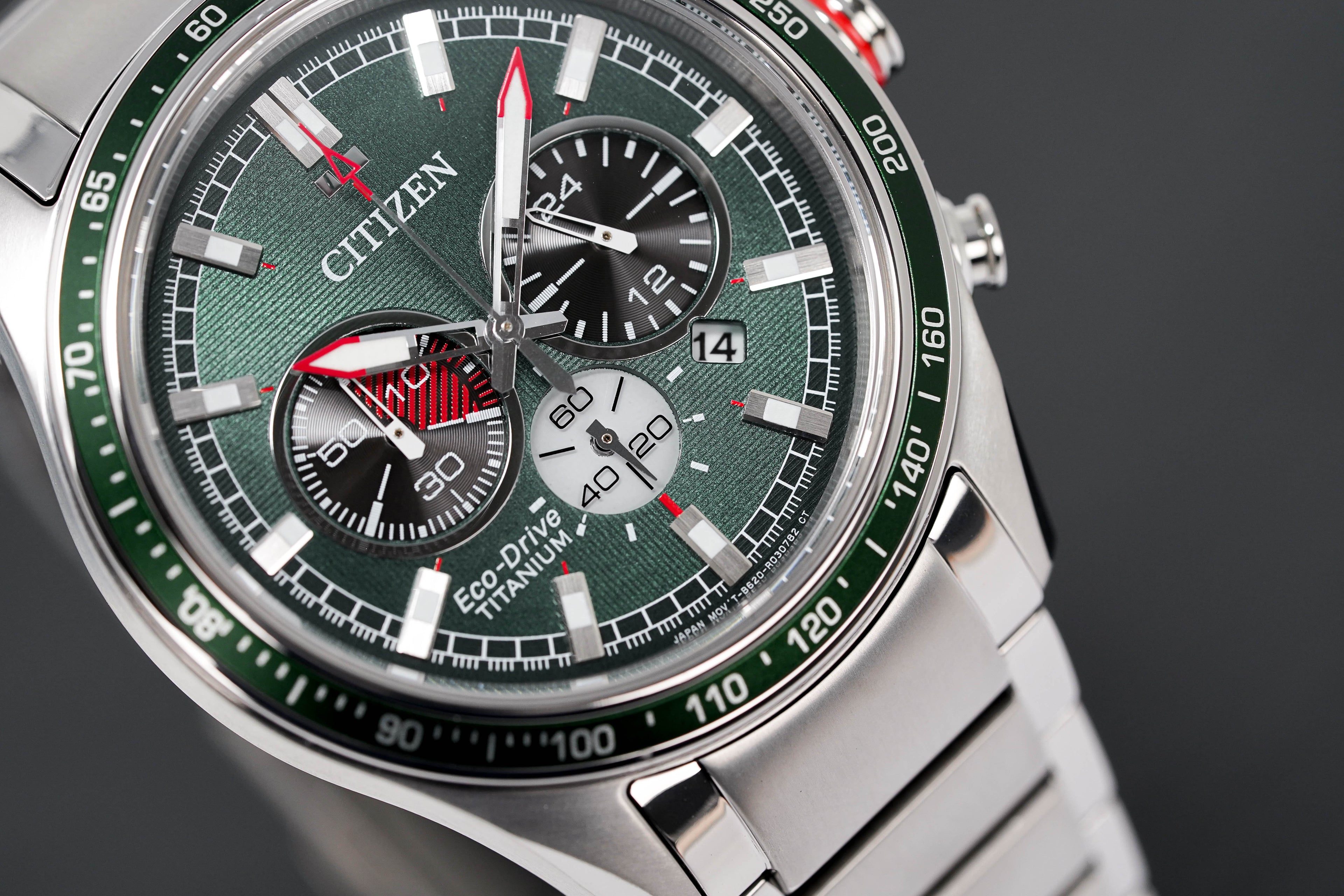 Citizen Men's Watch Eco-Drive Super Titanium™ Chrono Green