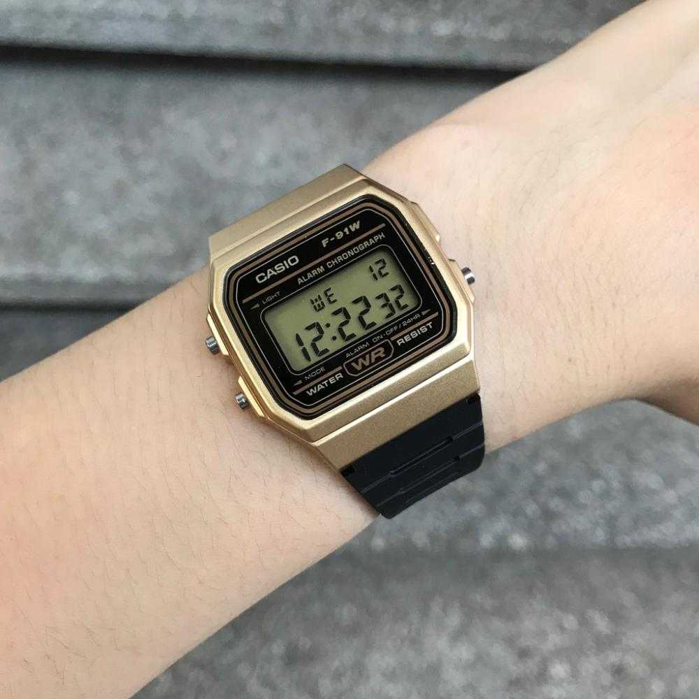 Casio Watch Classic Sports Digital Black/Gold