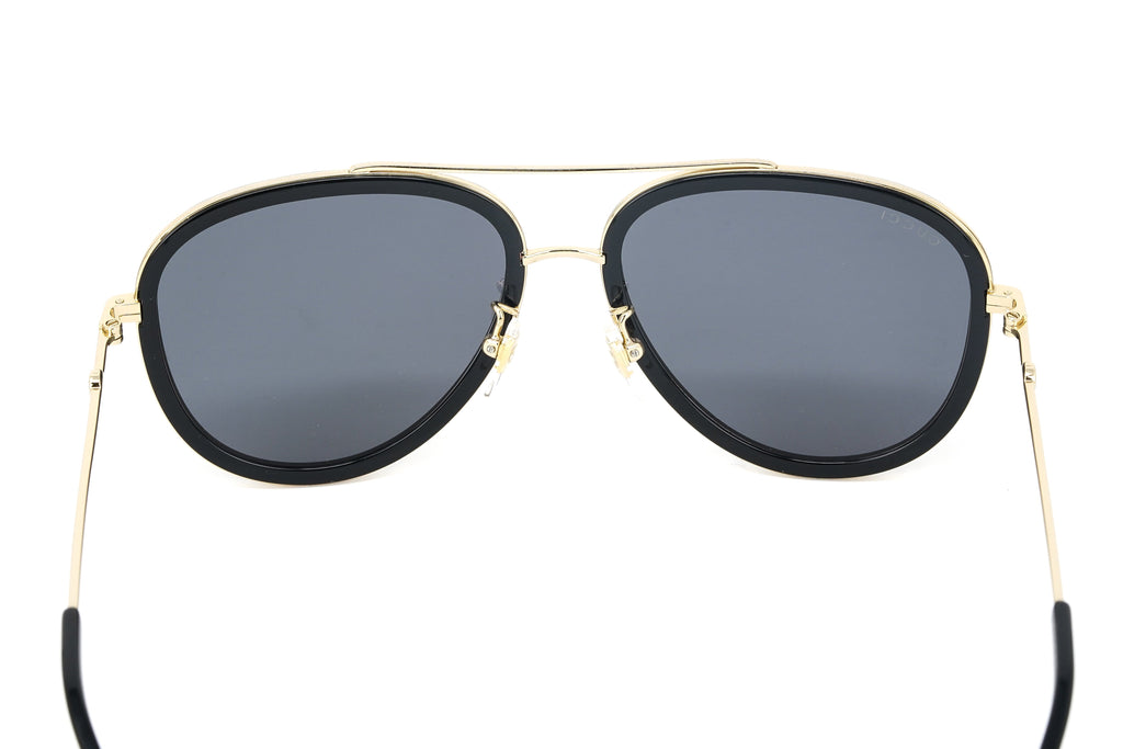 Gucci Women's Sunglasses Oversized Pilot Black/Gold