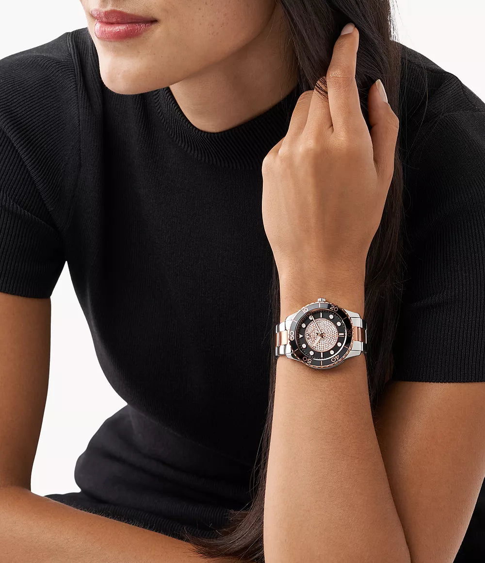 Michael Kors Ladies Watch Runway 40mm Black Rose Gold