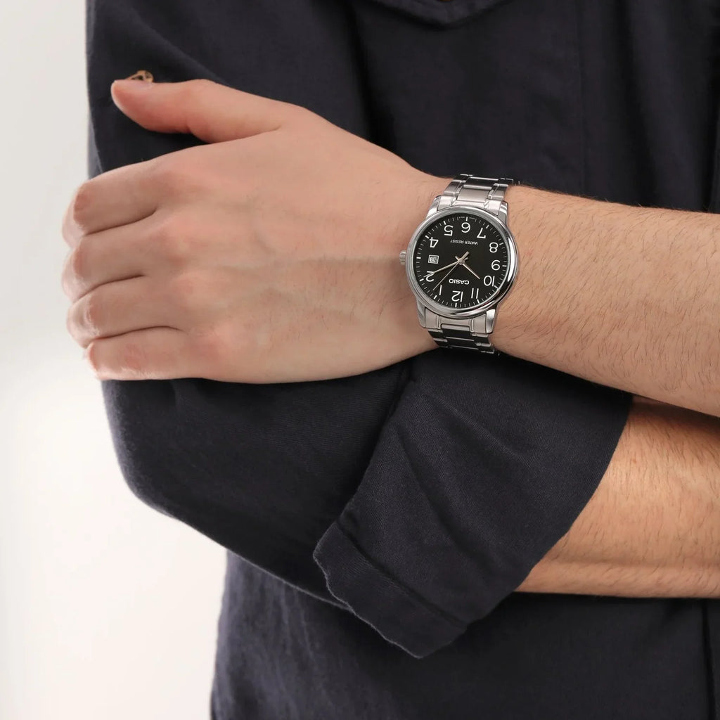 Casio Classic Men's Black Analogue Watch