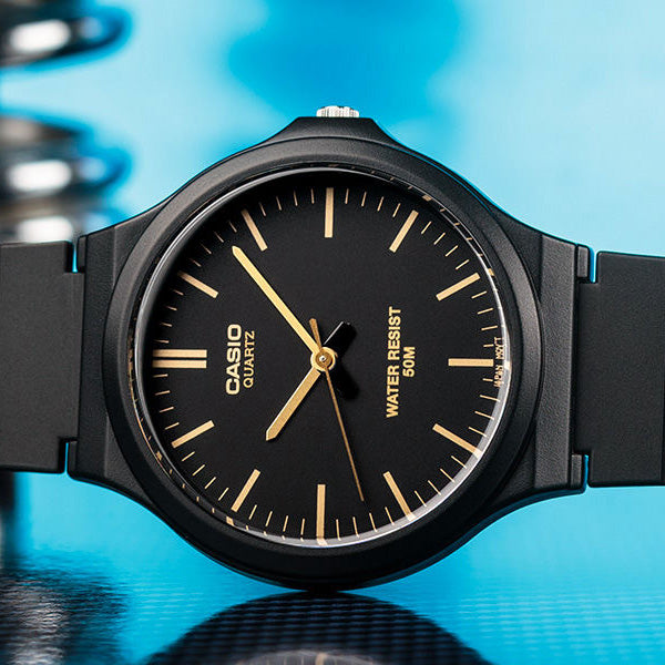 Casio Standard Men's Black Analogue Watch