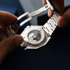 Spinnaker Dumas Men's Grey Dive Automatic Watch