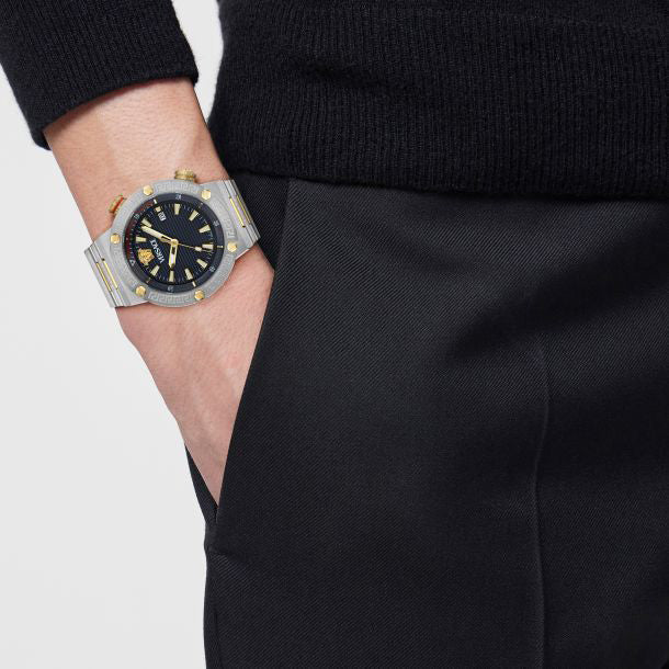 Versace Greca Logo Diver Men’s Blue Watch