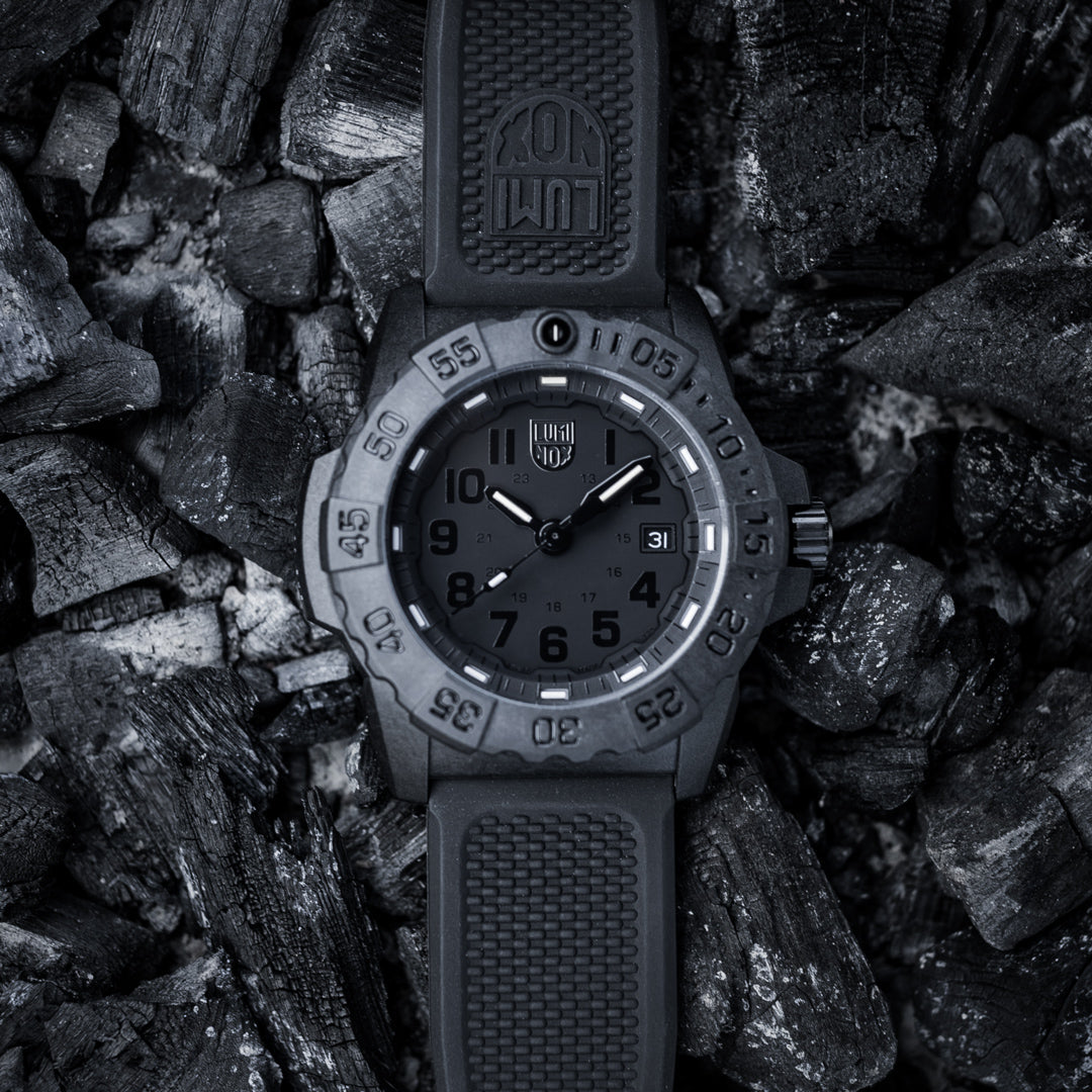 Analogue Watch - Luminox Navy Seal Men's Black Watch XS.3501.BO.F