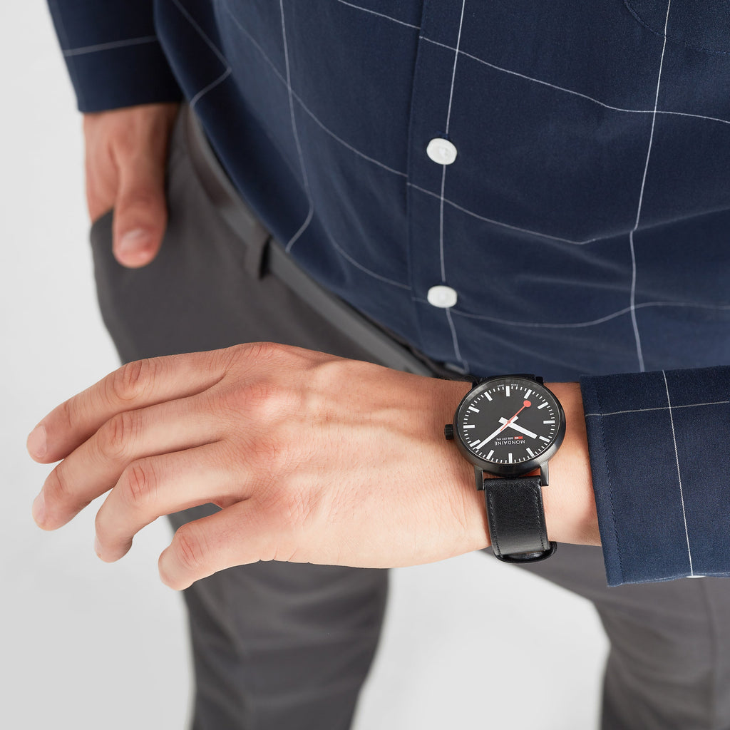 Analogue Watch - Mondaine Evo2 Unisex Black Watch MSE.40121.LB