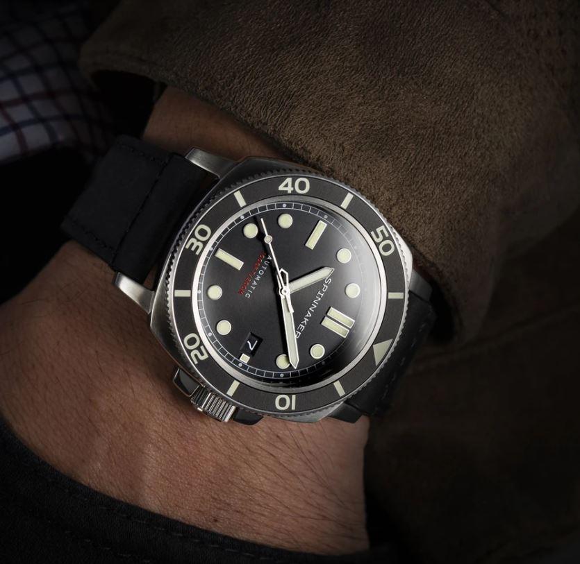 Automatic Watch - Spinnaker Men's Black Hull Watch SP-5088-01
