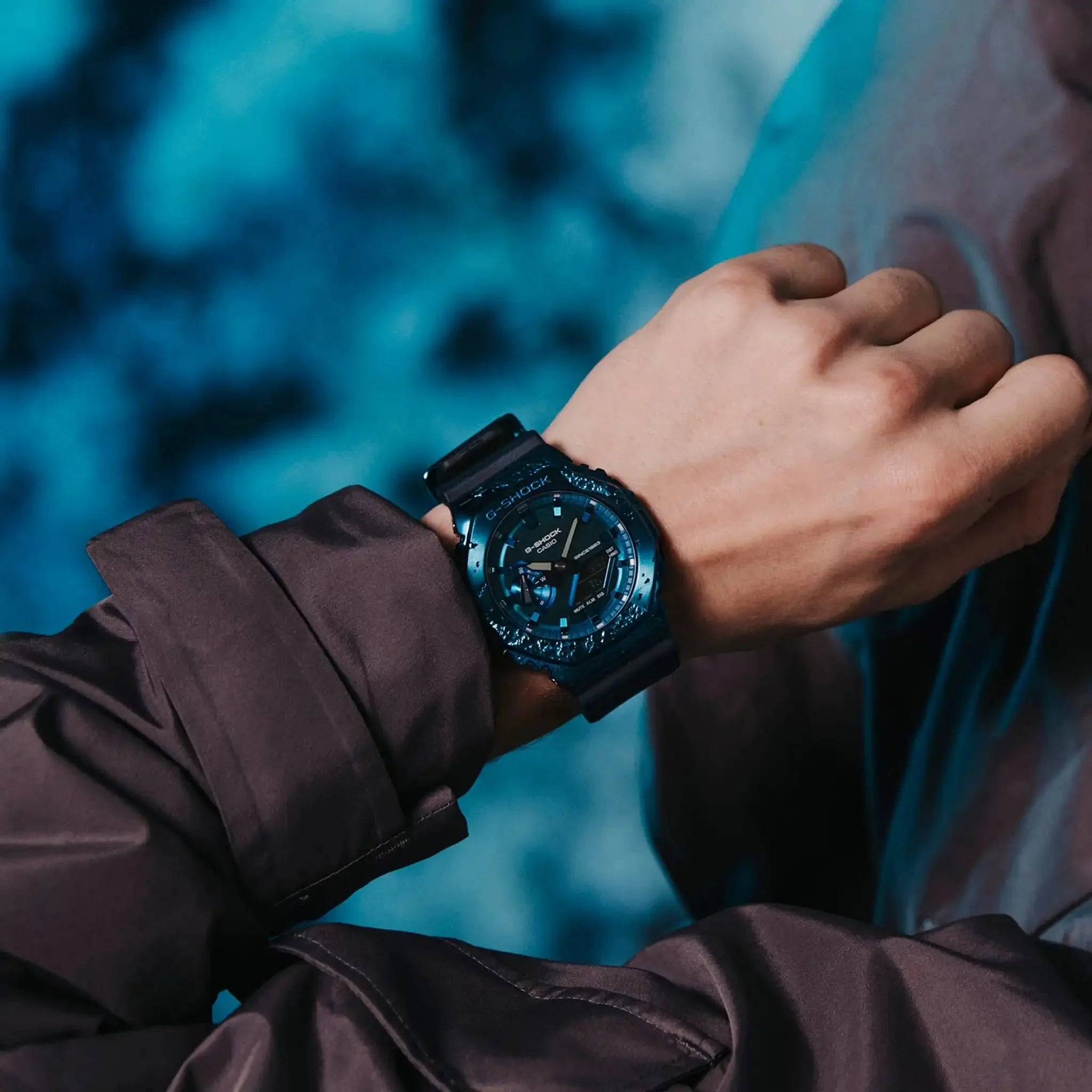 Digital Watch - Casio G-Shock 40th Anniversary Adventurer's Stone Men's Blue Watch GM-2140GEM-2AER