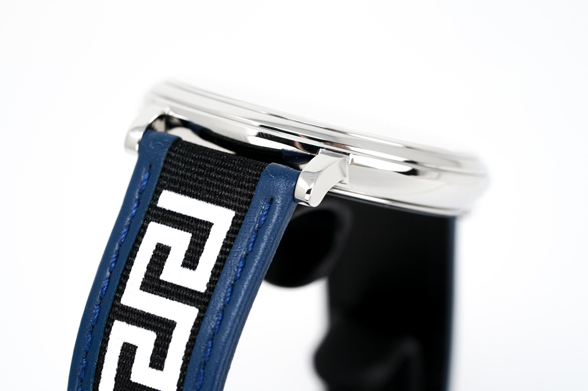 Versace V-Circle 42mm Blue Silver VE5A01121 - WatchPilot