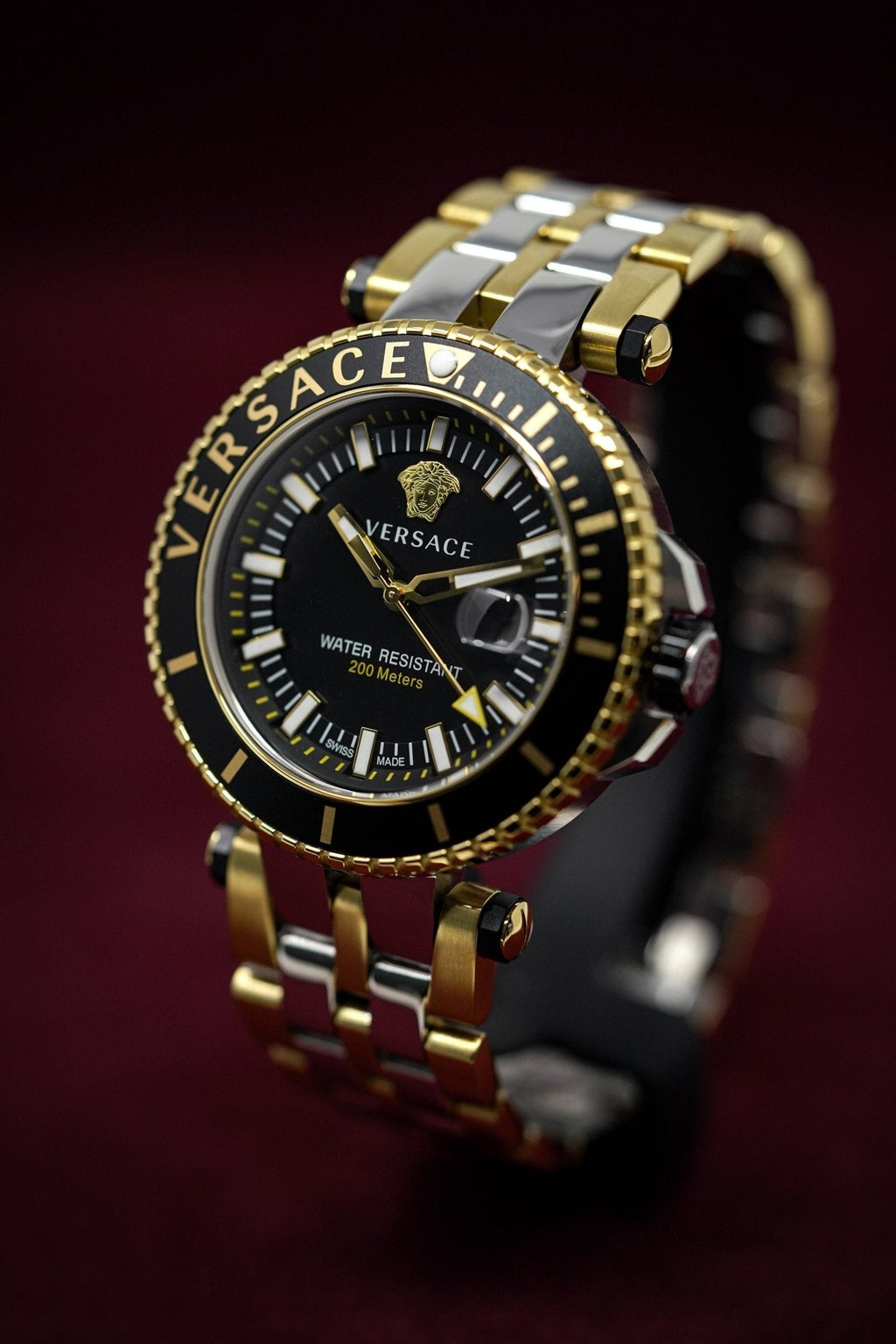Versace V-Race Diver Two Tone - WatchPilot