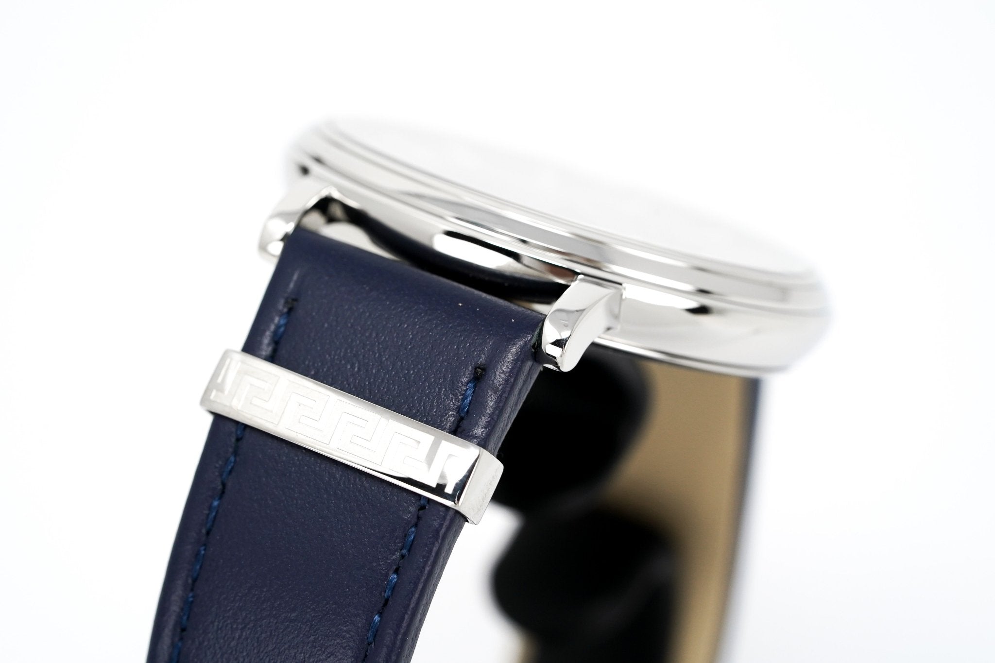Versace Watch V-Circle 38mm Blue VE8101619 - WatchPilot