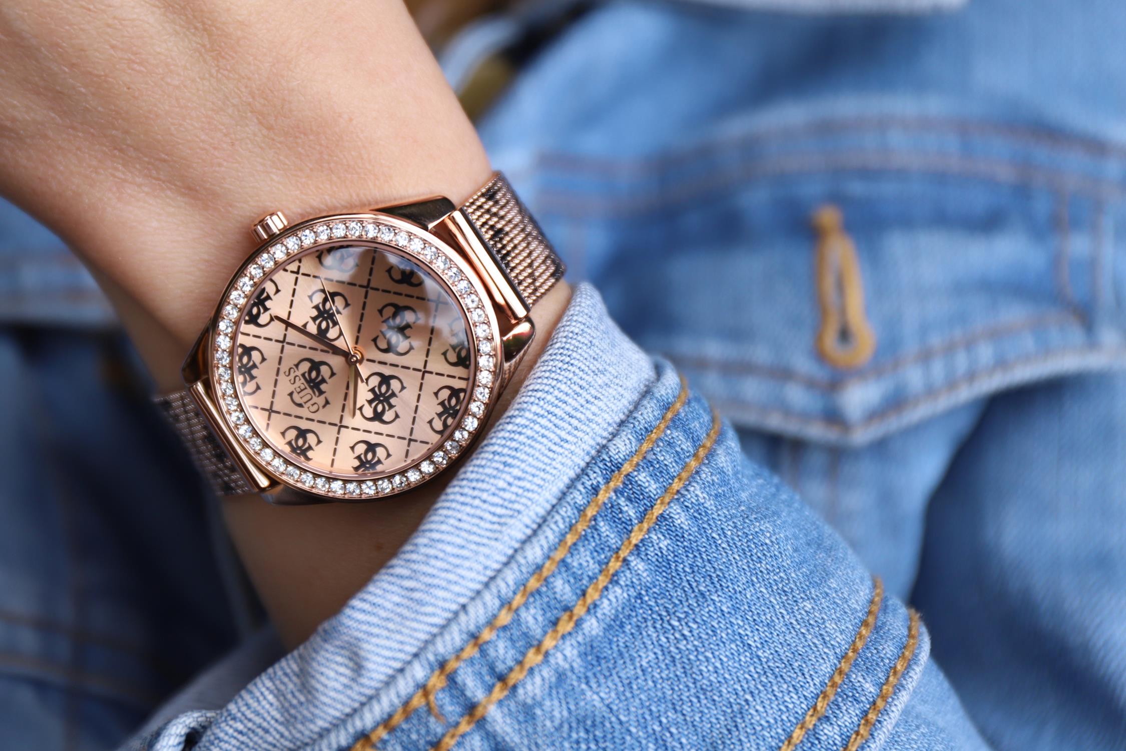 Guess Claudia Ladies Watch Rose Gold